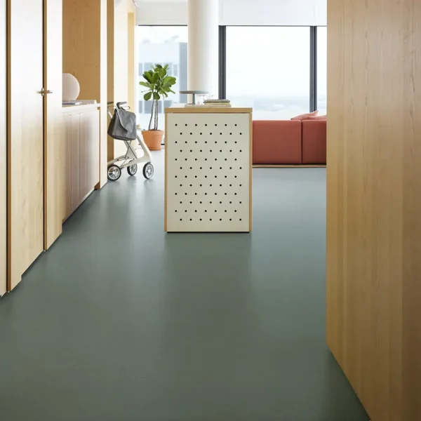 Pardoseală Antiderapantă Surestep Balance | Forbo